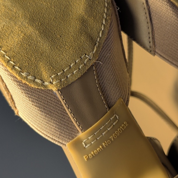 BLOCH Ladies Split Flex Leather Character T Strap Shoes Tan New Size 7 S0390L - Picture 10 of 12